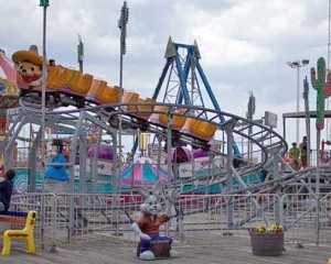 Beston roller coaster thrill rides 