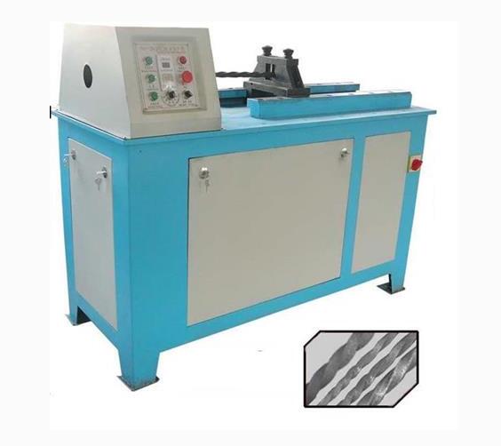 Metal twisting machine
